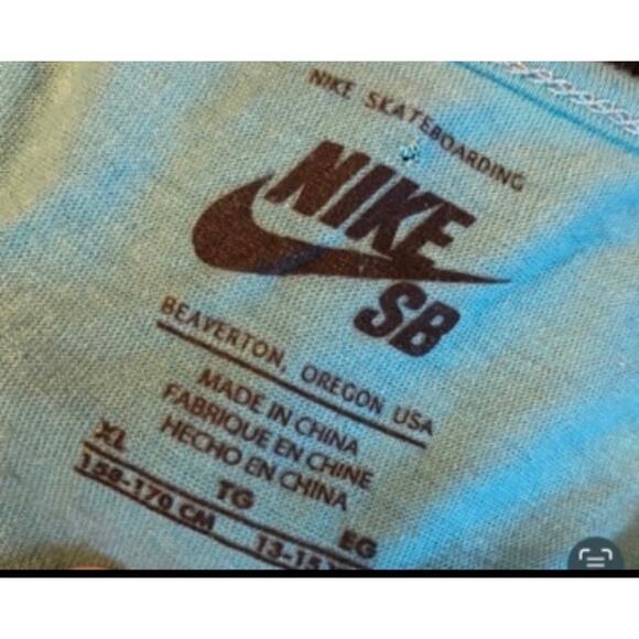 Rare NIKE SB Long Sleeve Shirt Skateboarding Junior's XL 13-15 Yrs young Adult - Picture 8 of 8
